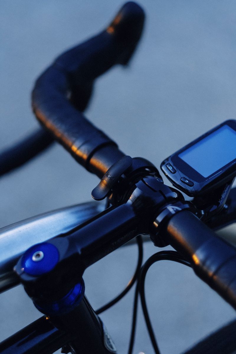 Knog Oi Prima Small Fahrradklingel Schwarz