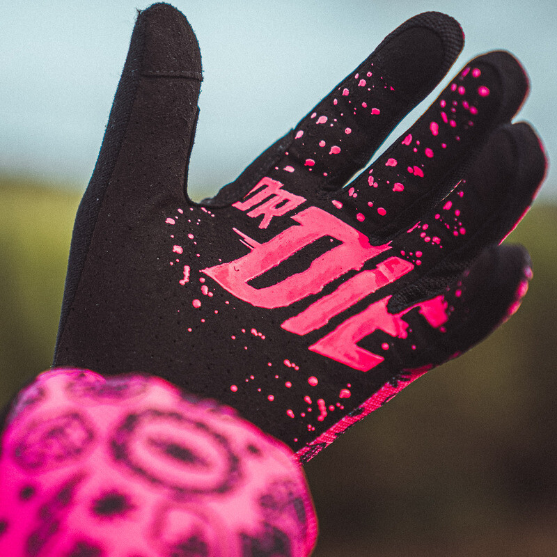 Muc Off Summer Lightweight Mesh Rider Gloves pink