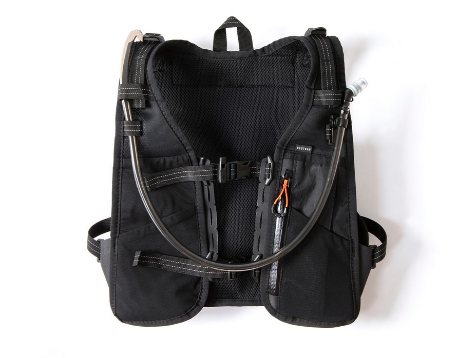 Restrap Race Hydration Vest