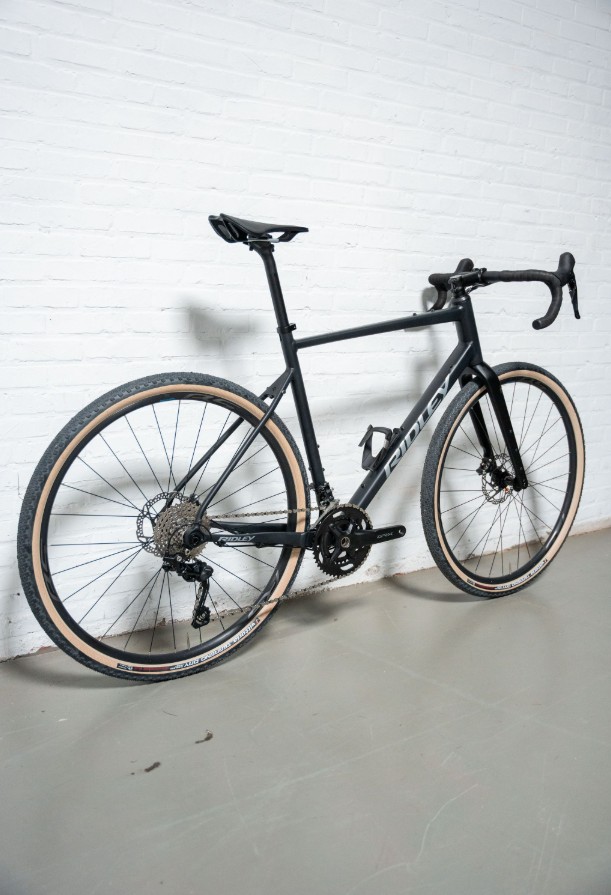 Ridley Kanzo Adventure Alu GRX 400 Black Silver