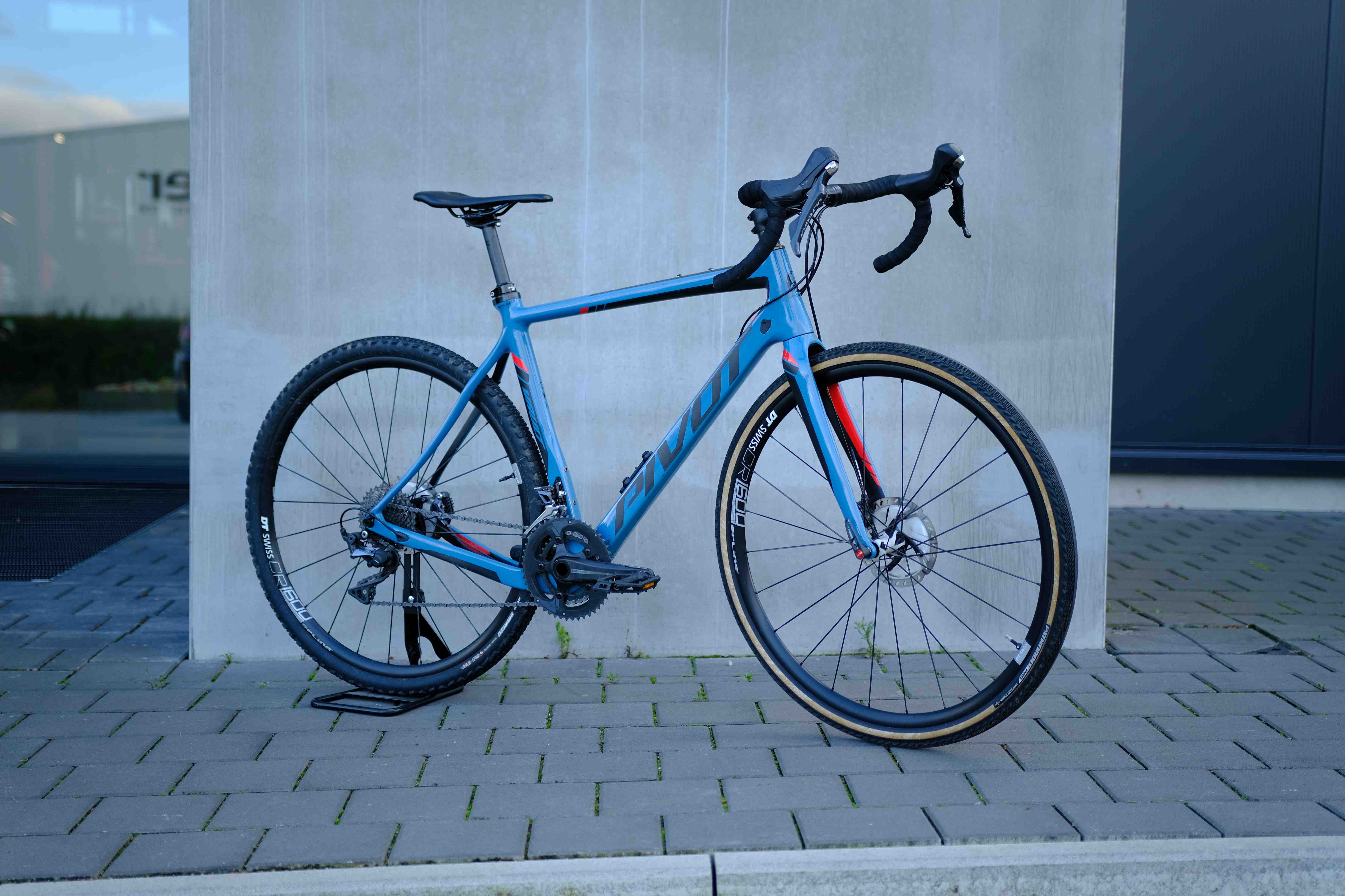 Pivot Vault Ultegra RX Testbike