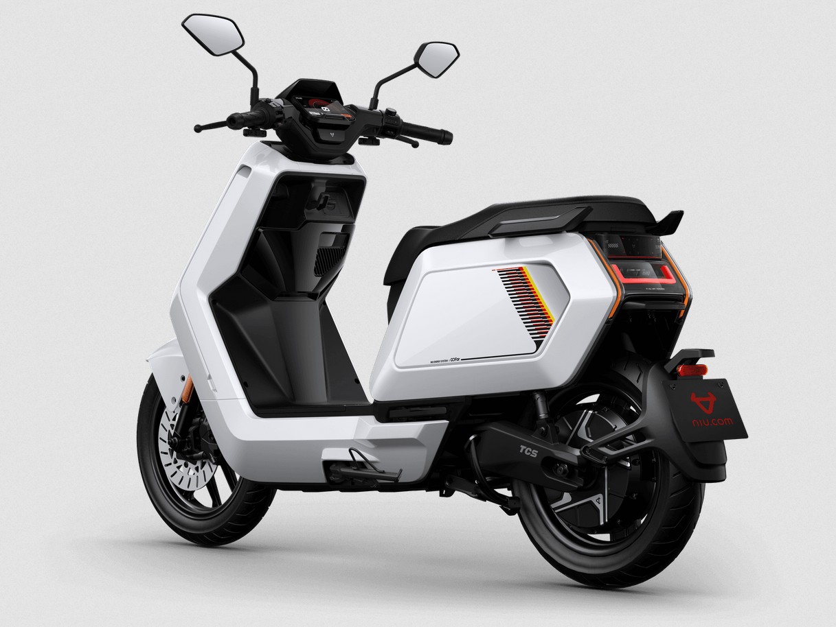 NIU NQiX 300 Elektroroller E-Roller 2026