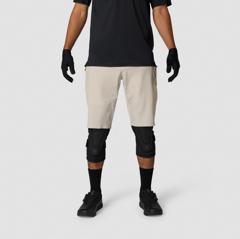 Fox Flexair Short Chalk White