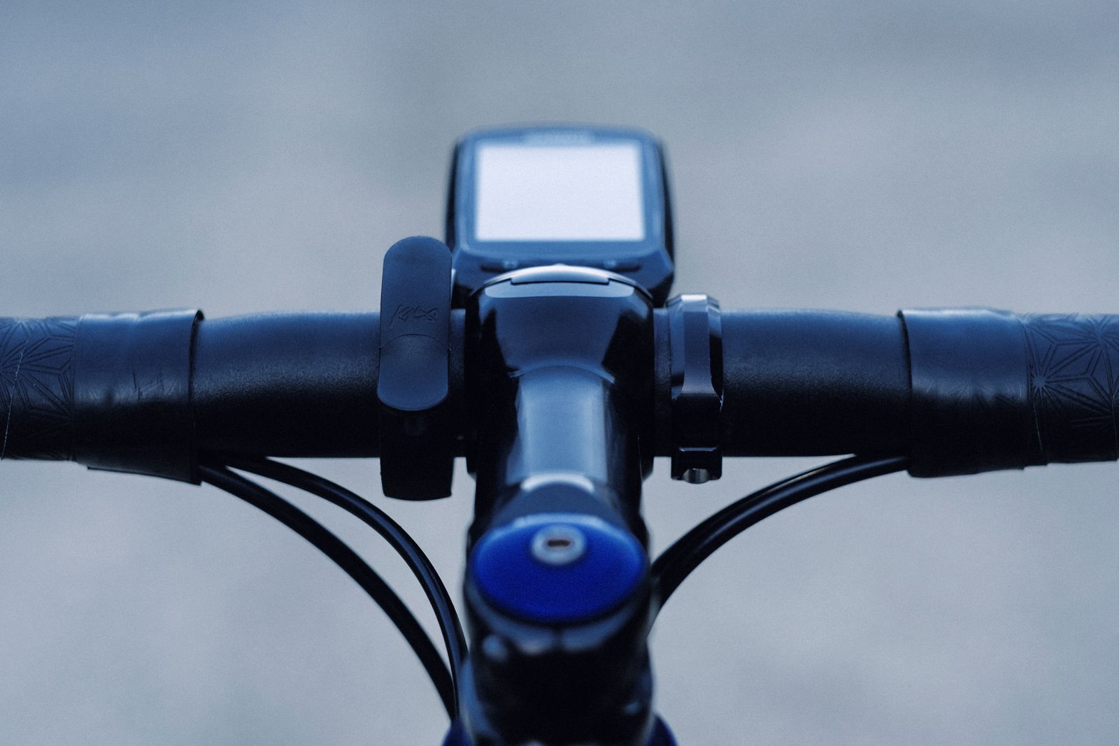 Knog Oi Prima Small Fahrradklingel Schwarz